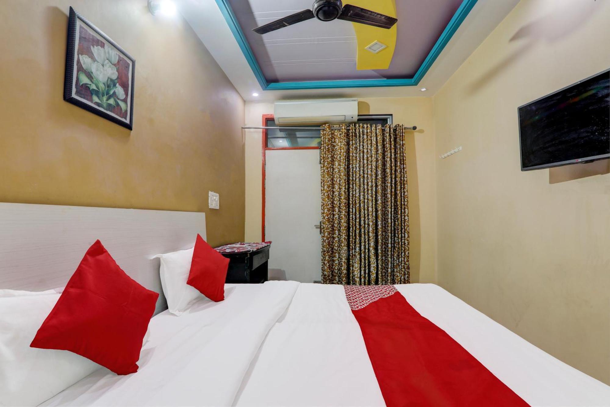 Hotel O Intercity Inn Лакнау Екстериор снимка